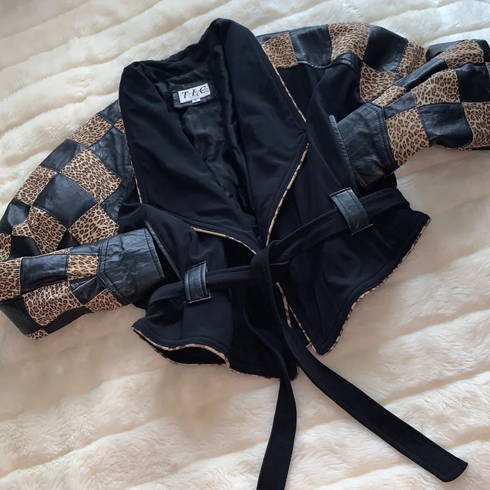 Vintage 80s leopard animal print checkered real suede leather wrap jacket L 🇨🇦 - Picture 3 of 15